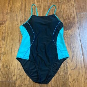 Womens One Piece Swimsuit Athletic Medium Razorback Built-In Cups Black Blue EUC